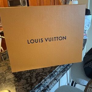 Louis Vuitton Signature Tan Box
